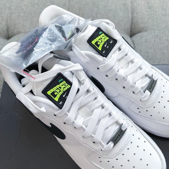 🤍🖤 Nike Air Force 1 white black shoes - Picture 2 of 4